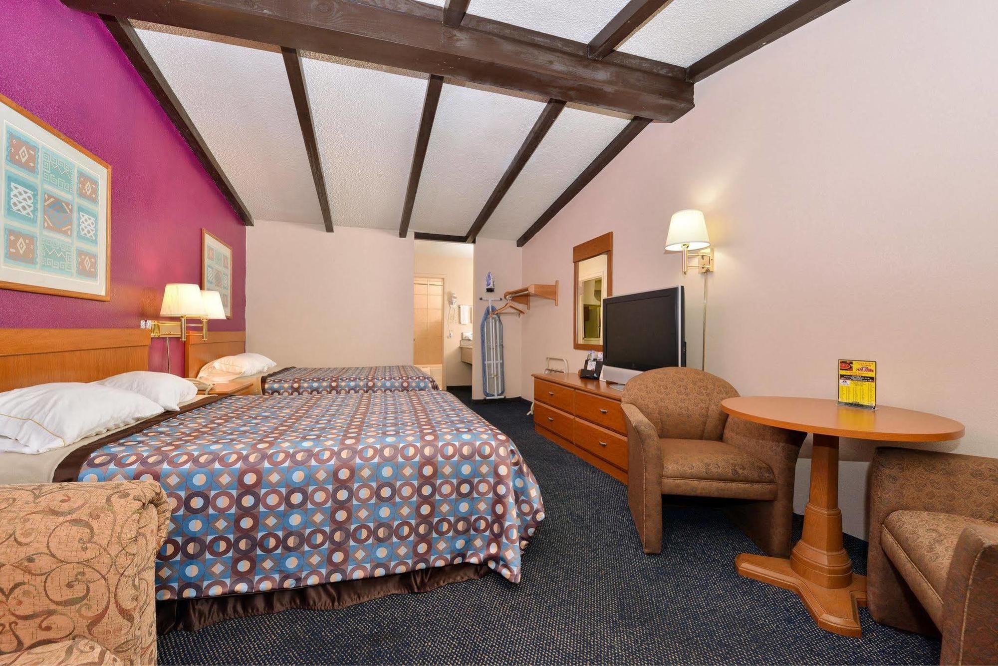 Travelodge By Wyndham New Braunfels Bagian luar foto